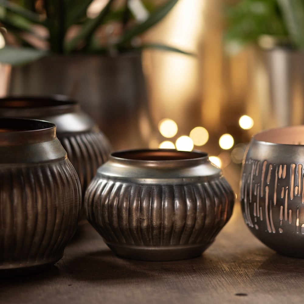 Burnt silver ribbed tealight holder