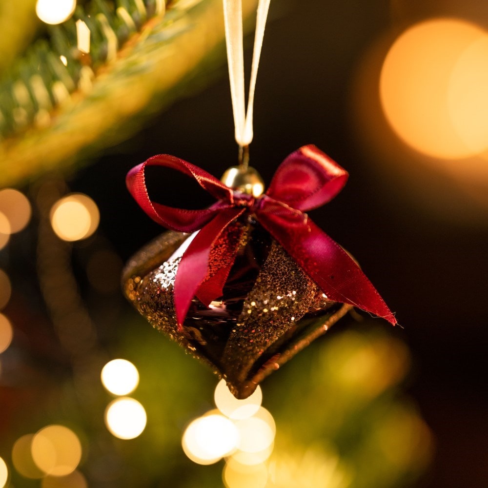 Burgundy glitter swirl bauble - diamond