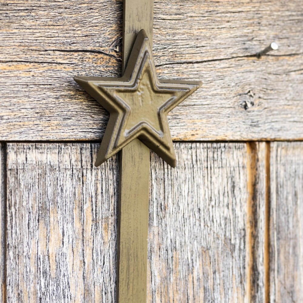 Star wreath hanger