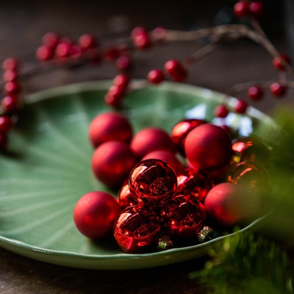 Red small glass baubles - box of 16
