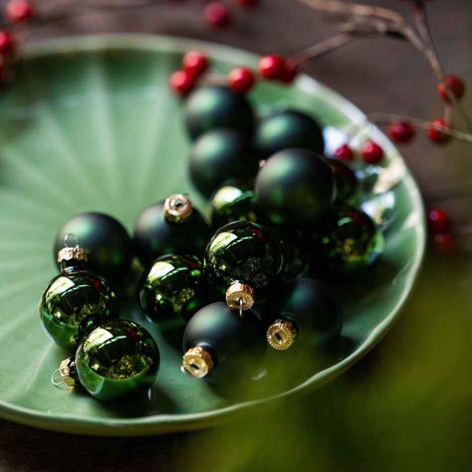 Forest green mini glass baubles - box of 16