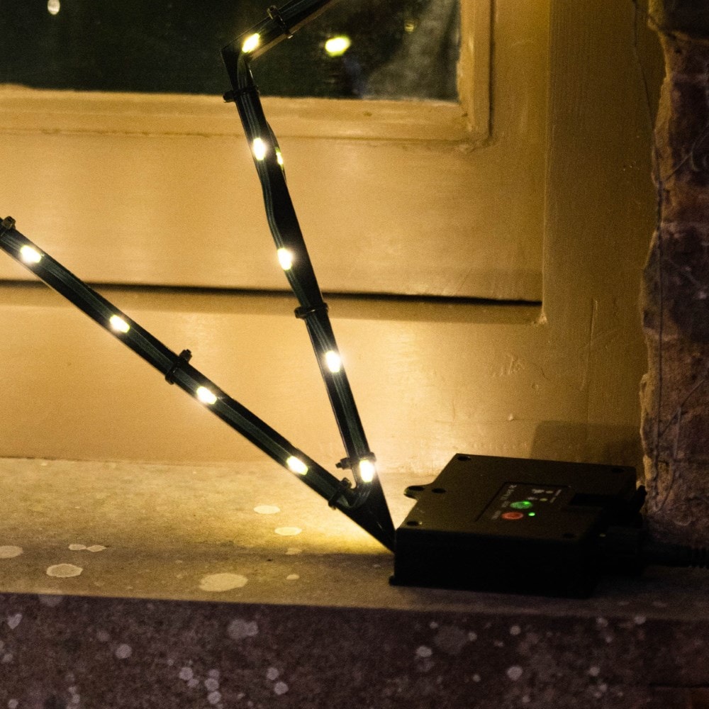 Solar star stake light