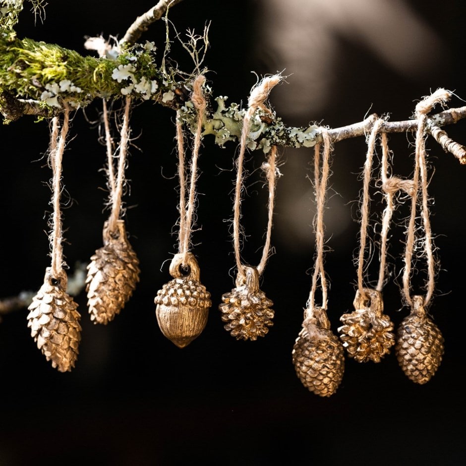 Mini pinecone ornaments