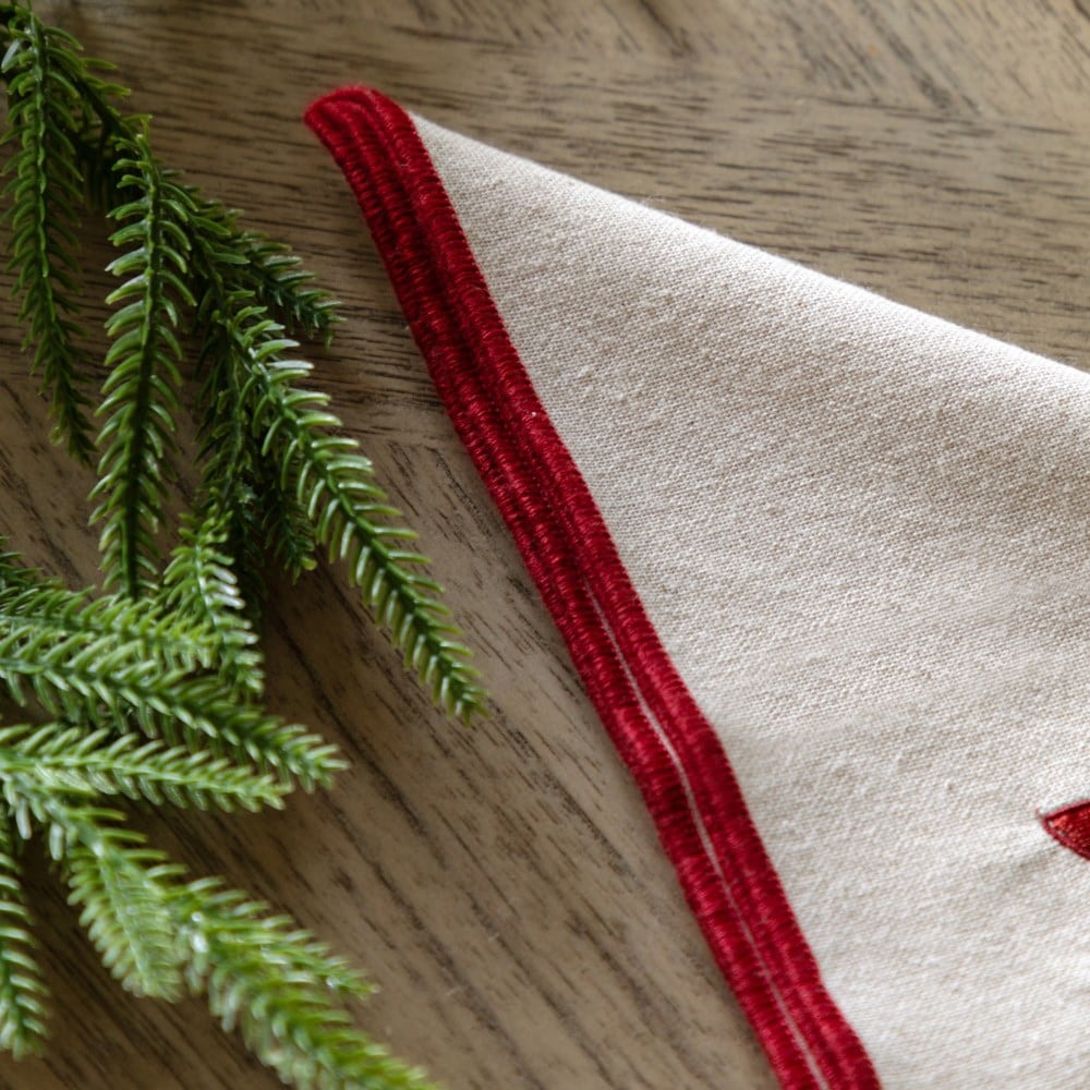 Four bow design napkins