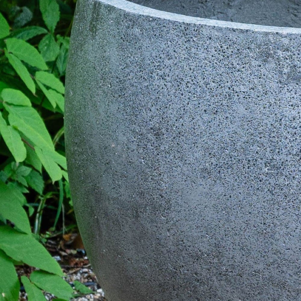 Globe planter - grey