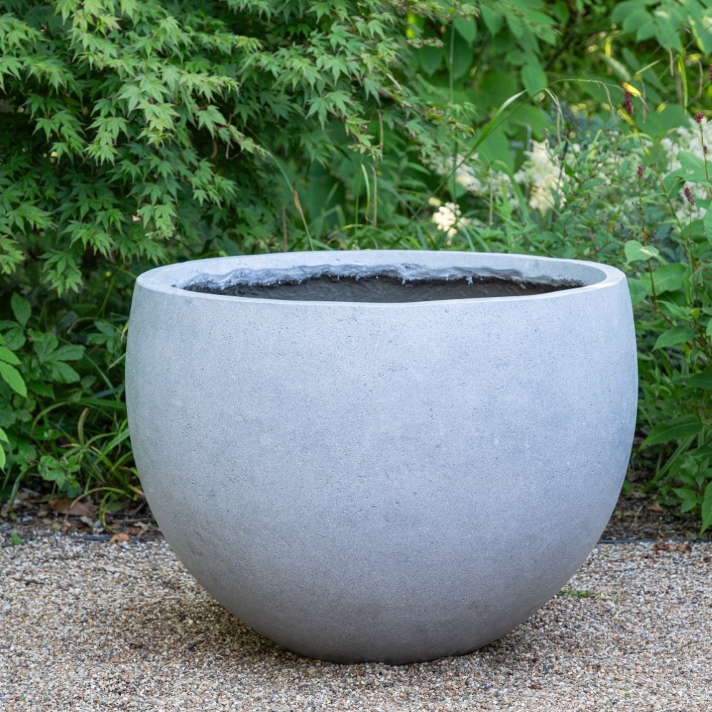 Globe planter - light grey