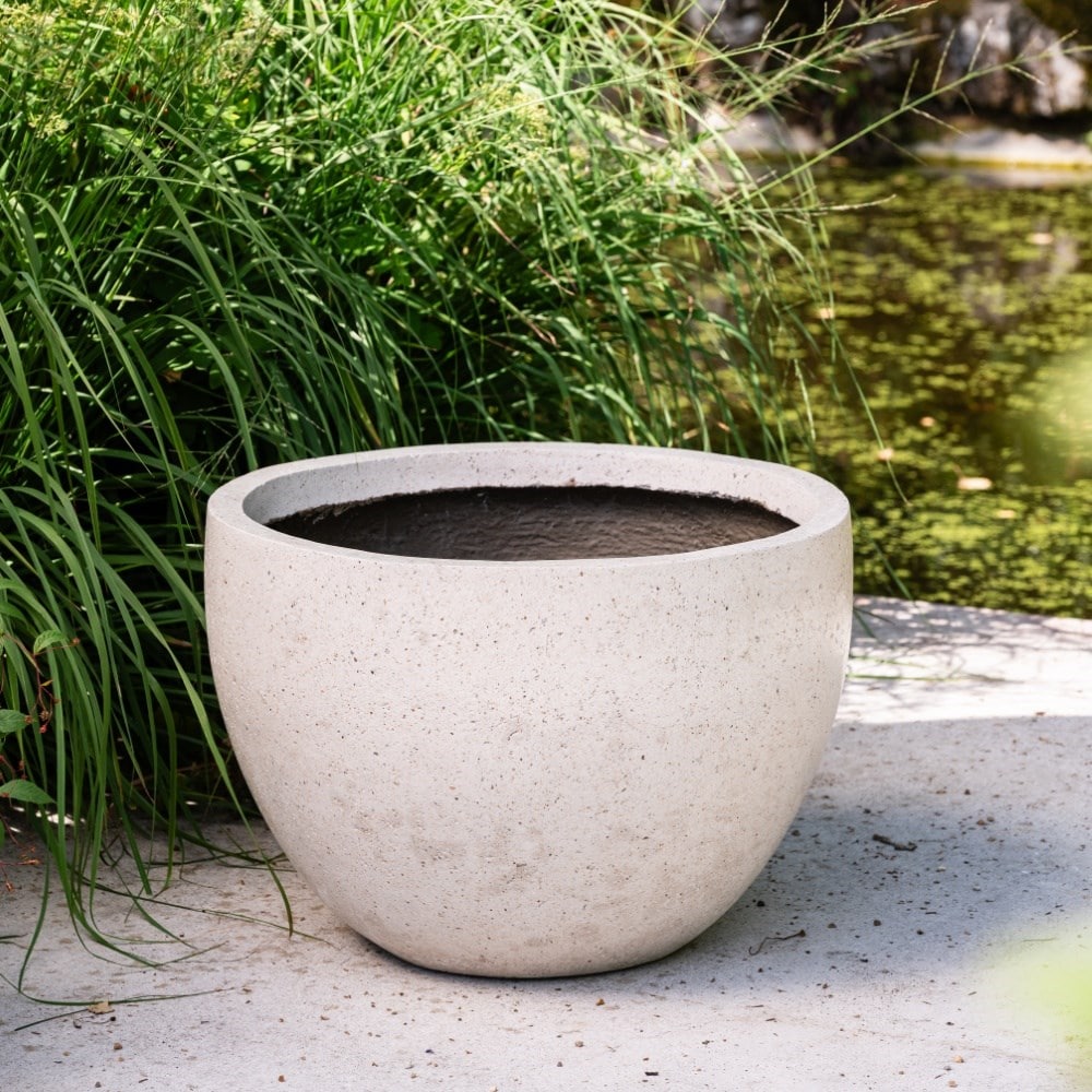 Large globe planter - cream