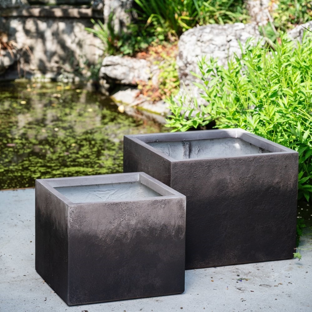 Textured ombre cube planter