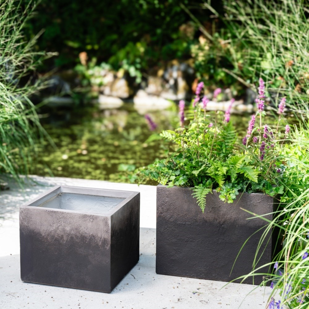 Textured ombre cube planter