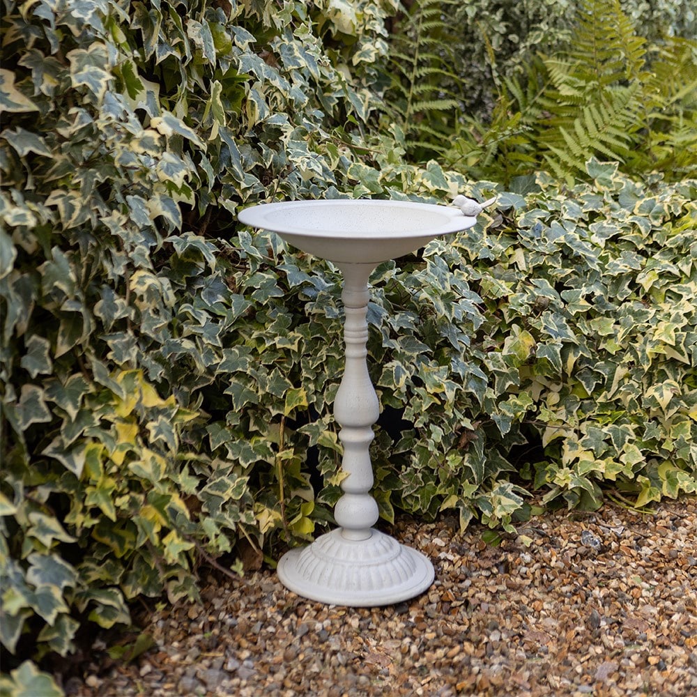 Bird bath on stand - cream