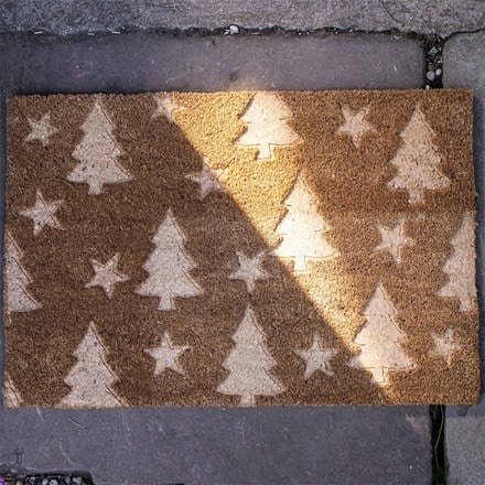 Embossed tree doormat