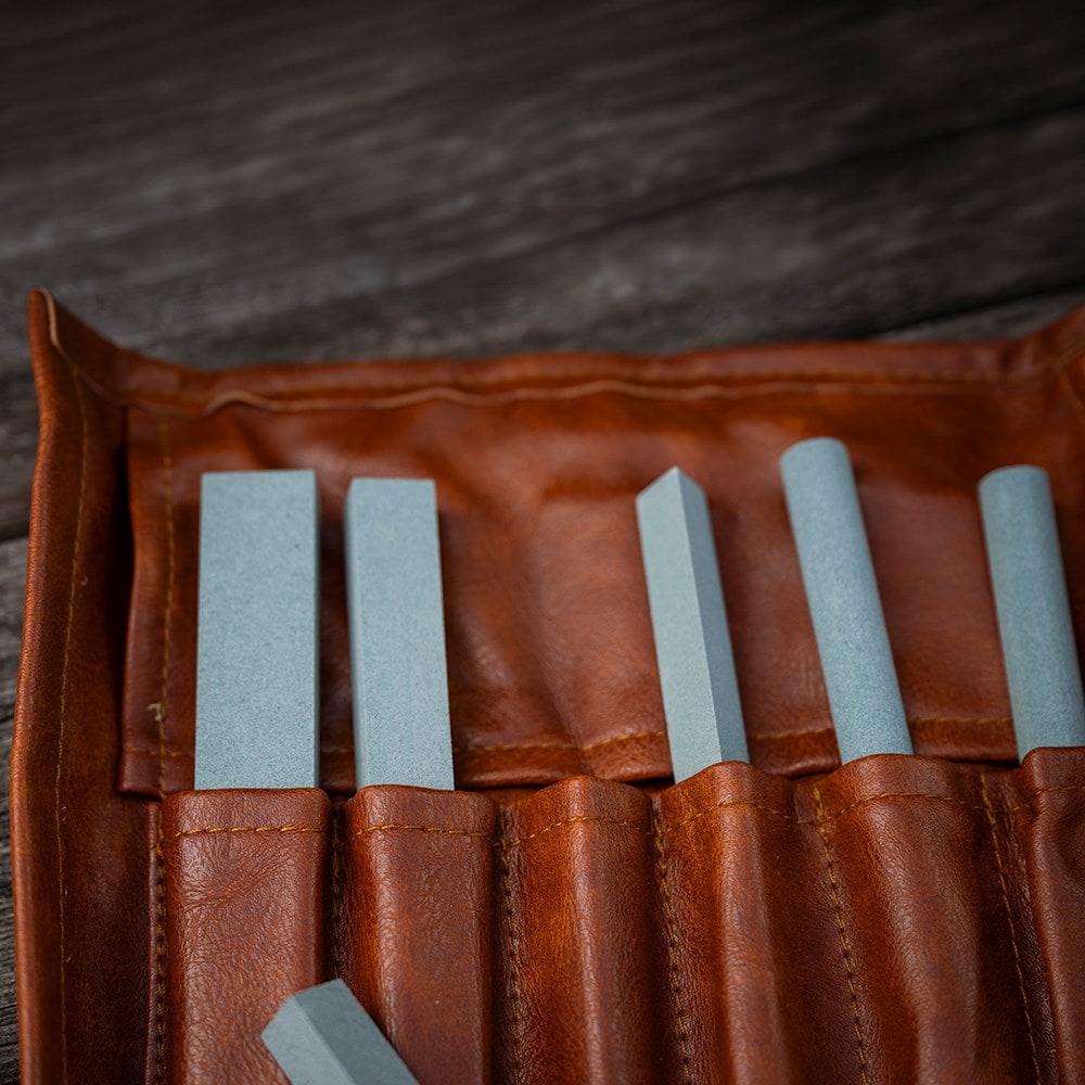 Set of sharpening stones with holder - shapes