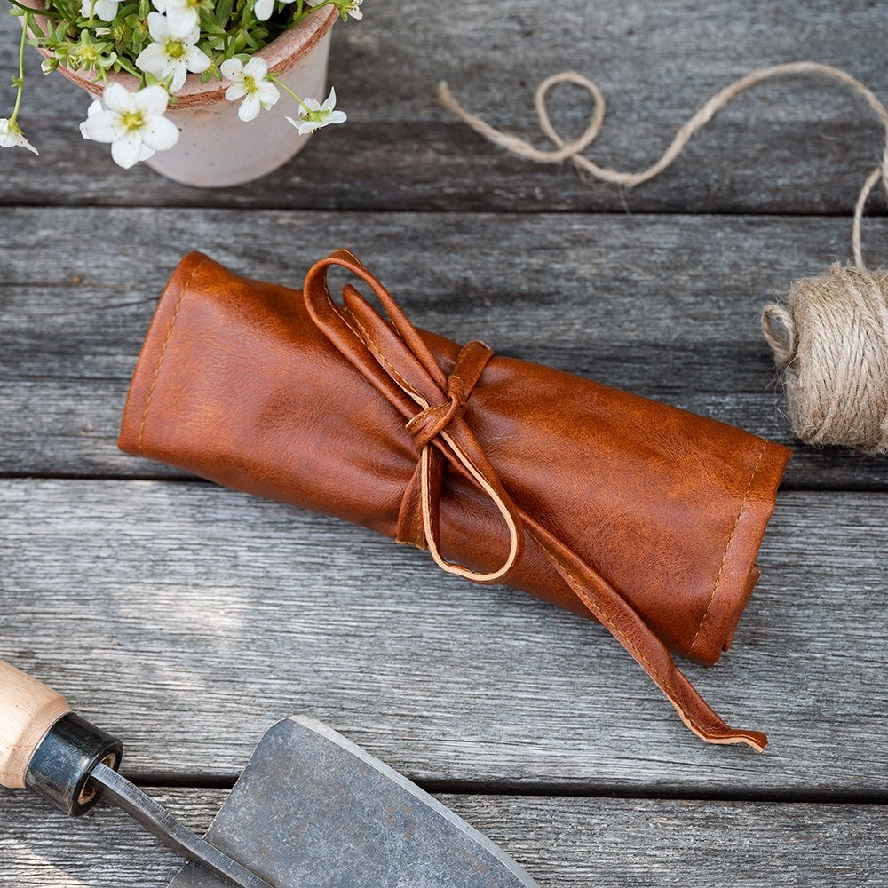 Set of sharpening stones with holder - shapes
