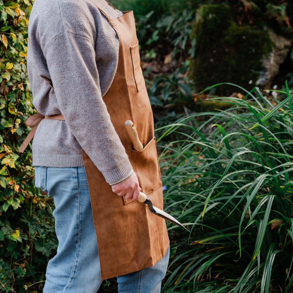 Gardener's faux leather tool apron - tan