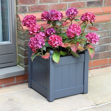 Classic wooden planter - charcoal