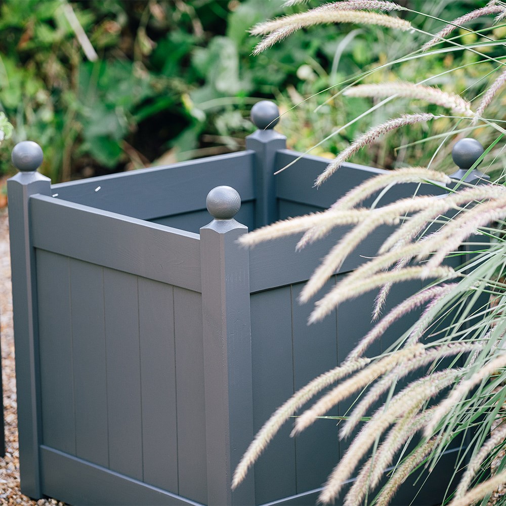 Classic wooden planter - charcoal
