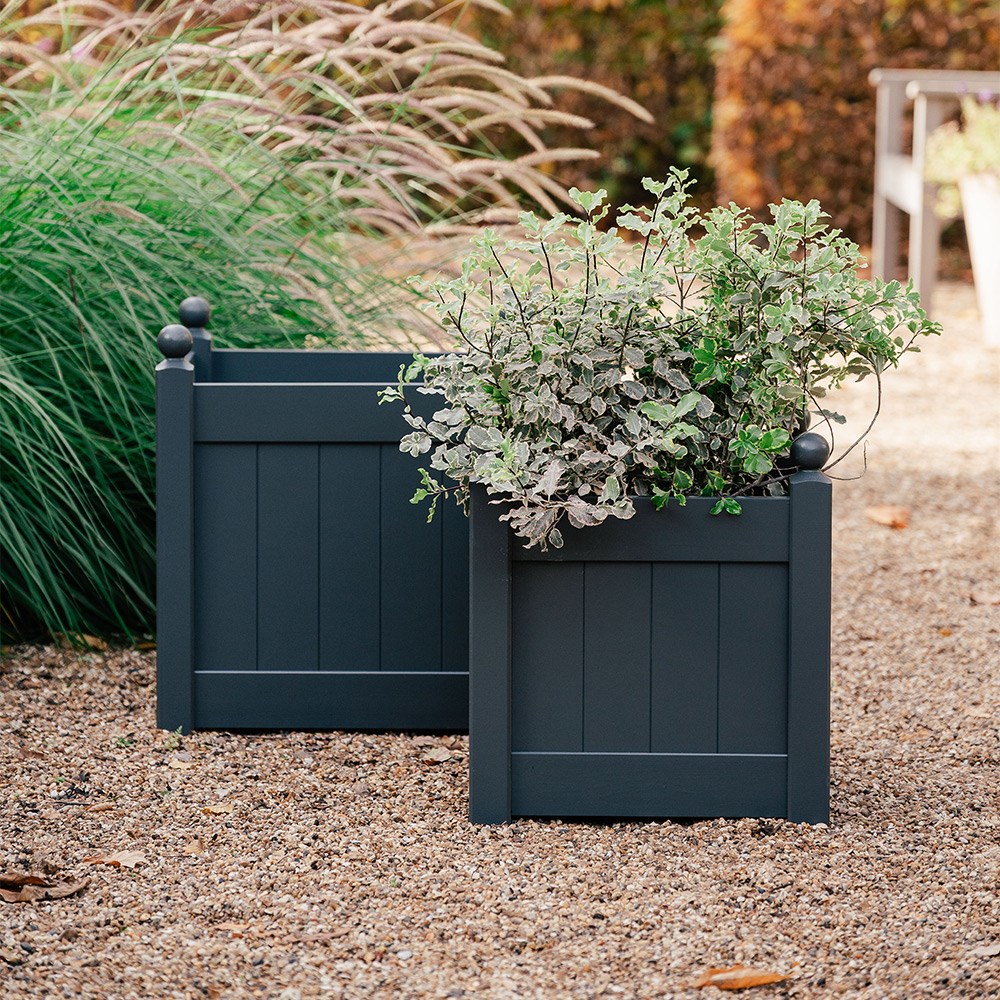 Classic wooden planter - charcoal