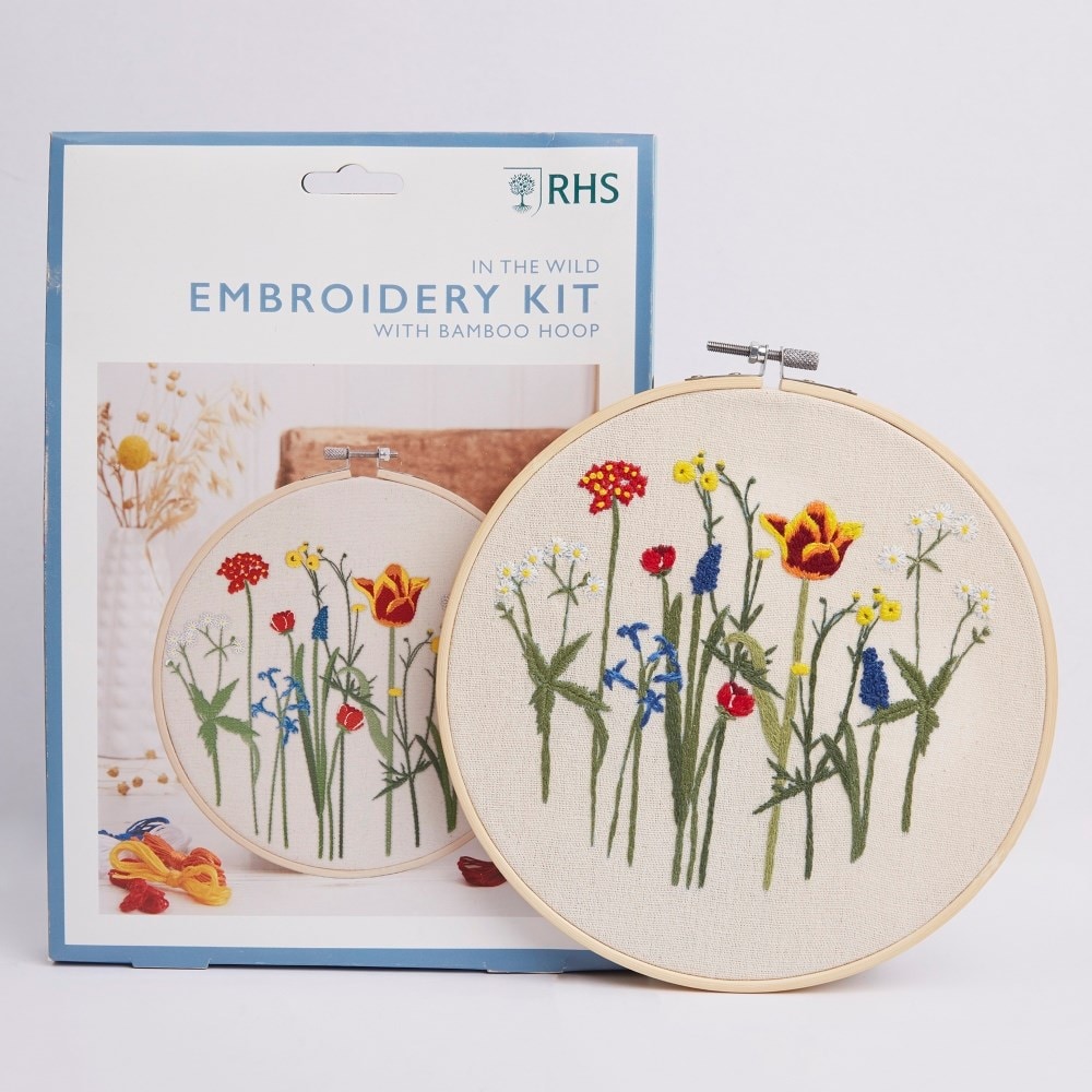 RHS embroidery kit - in the wild