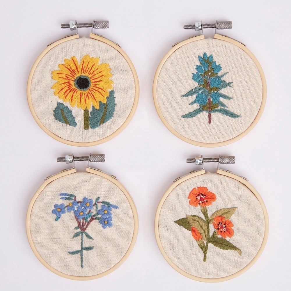 RHS embroidery hoop kit - in the garden