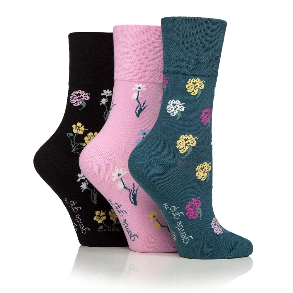 Women's 3 pair gentle grip socks - mixed floral
