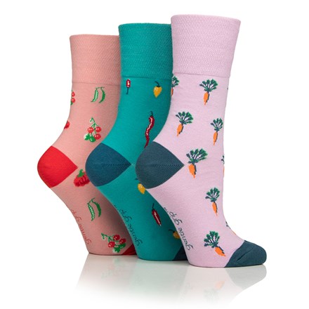 Women's 3 pair gentle grip socks - vegetables