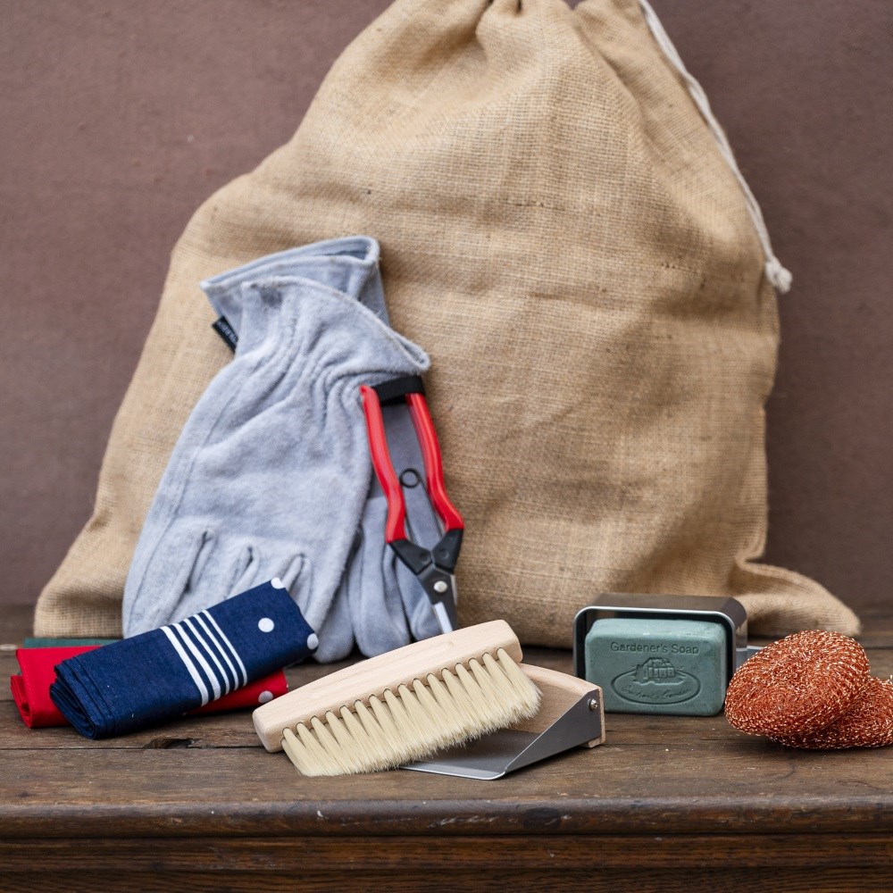 The messy gardener hamper