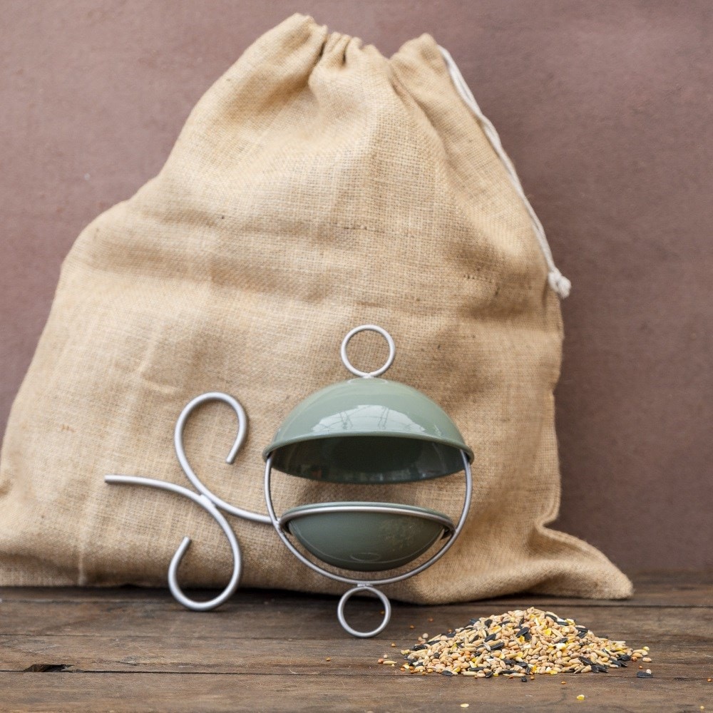 Garden bird seed gift set