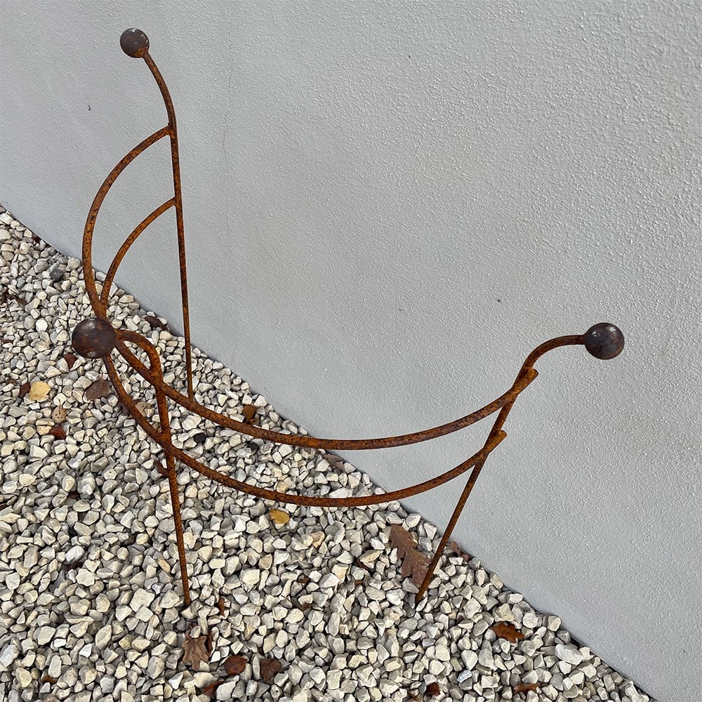 Ornate hydrangea & large plant support - rust