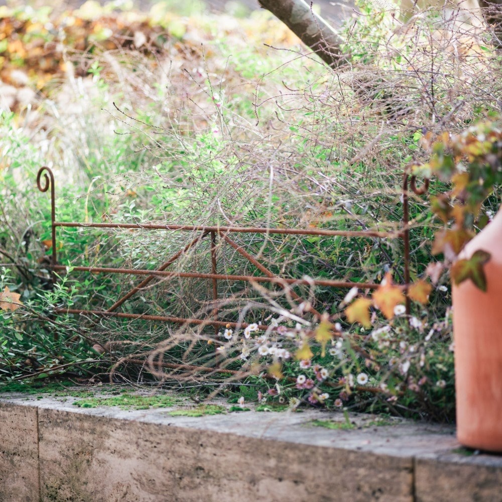 Large metal ornate border panel - rust