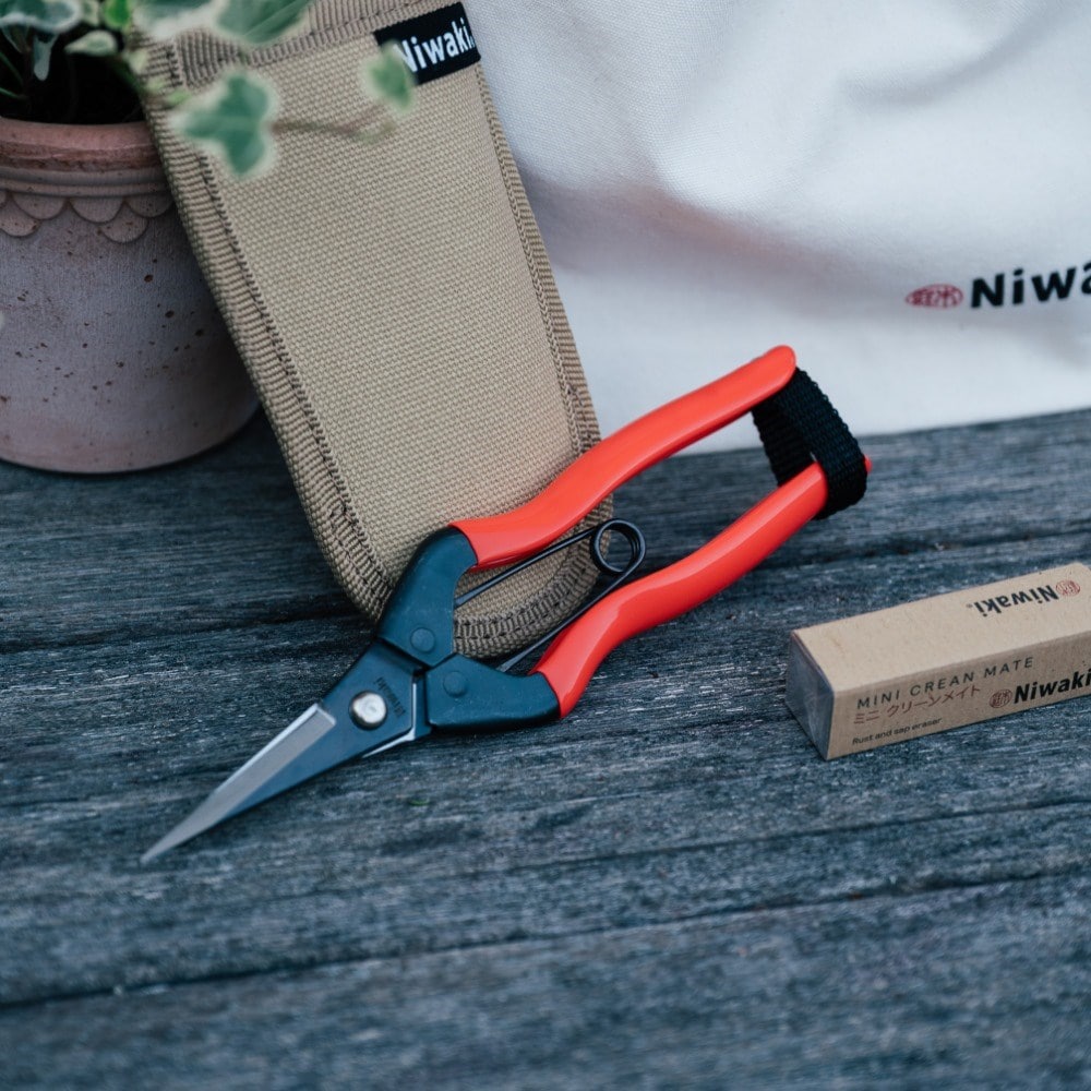 Niwaki garden snips, canvas sheath & clean mate gift set