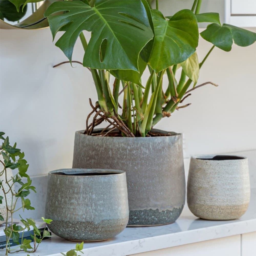 Glazed ombre plant pot - grey