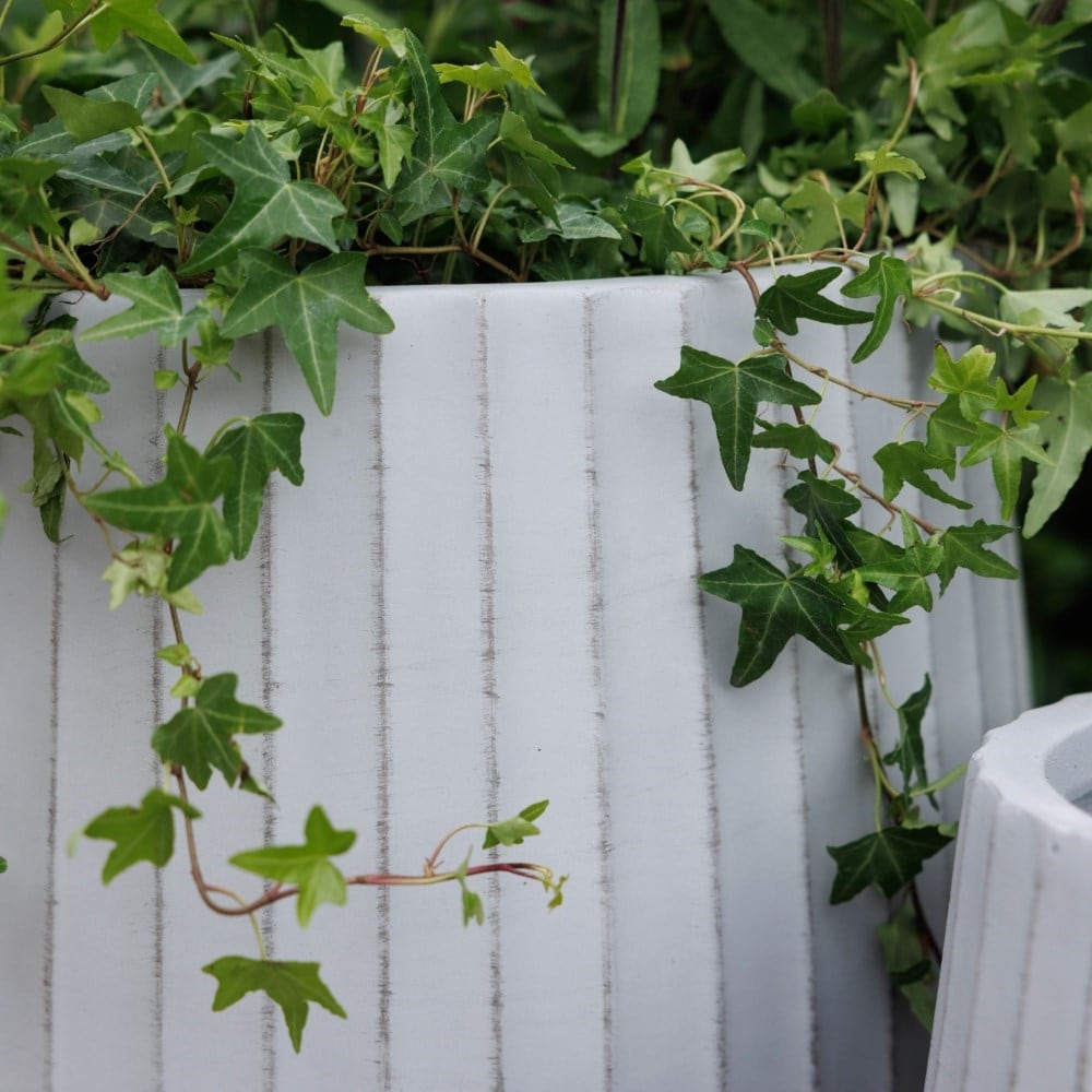 Set of three column ribbed pots - smoke grey