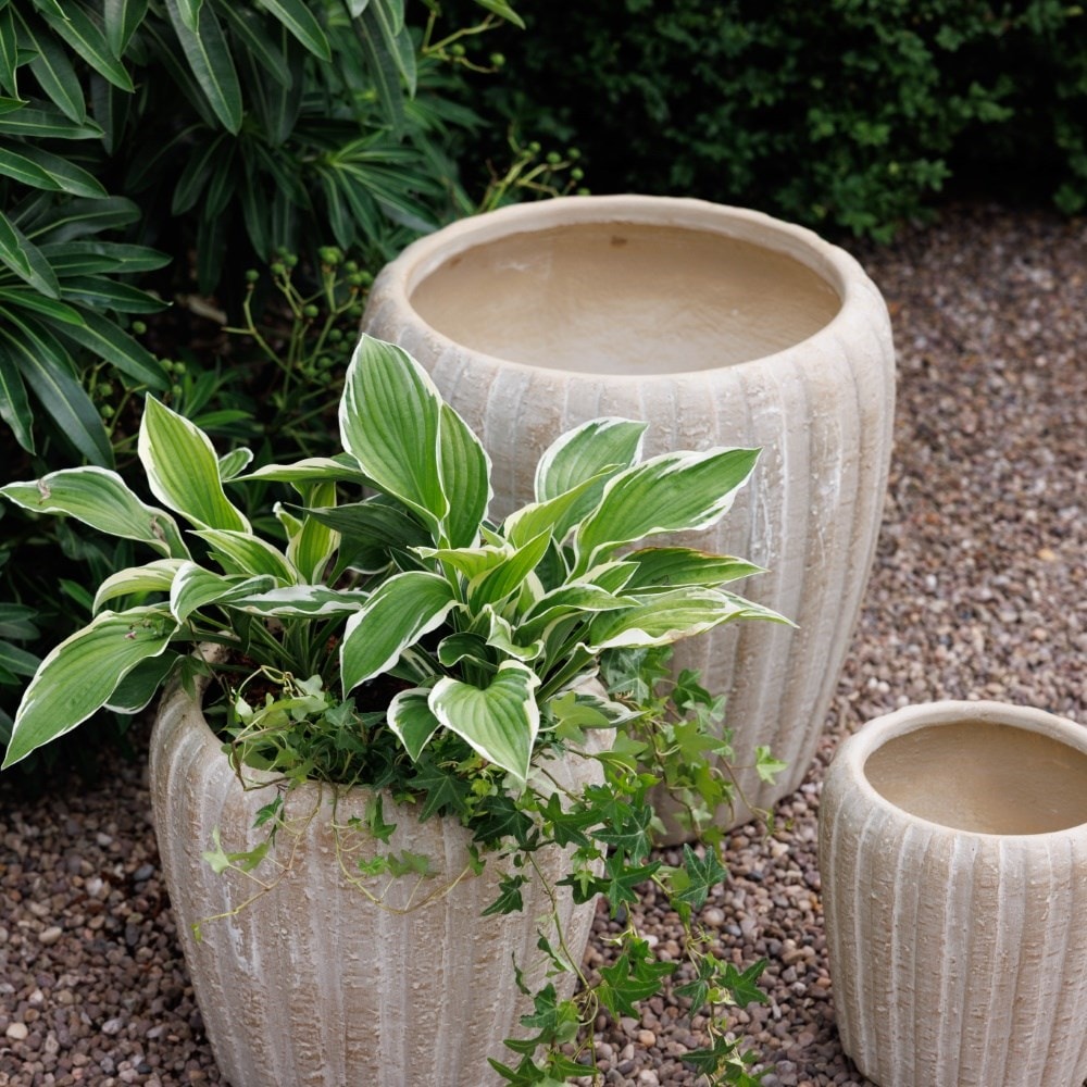 Set of three large ribbed planters - sand