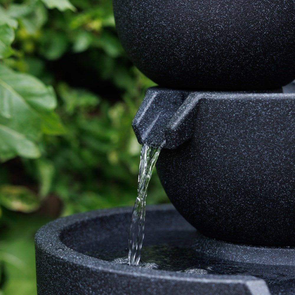 Towered bowl water feature