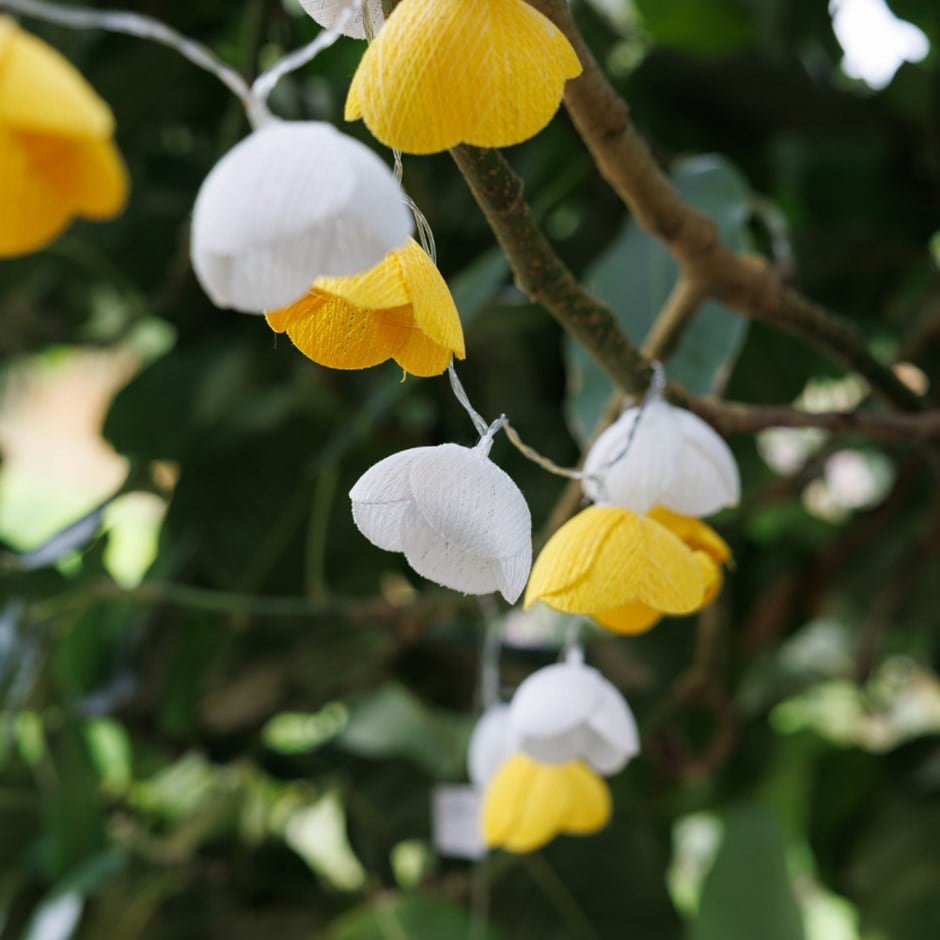 Floral string lights - white and yellow