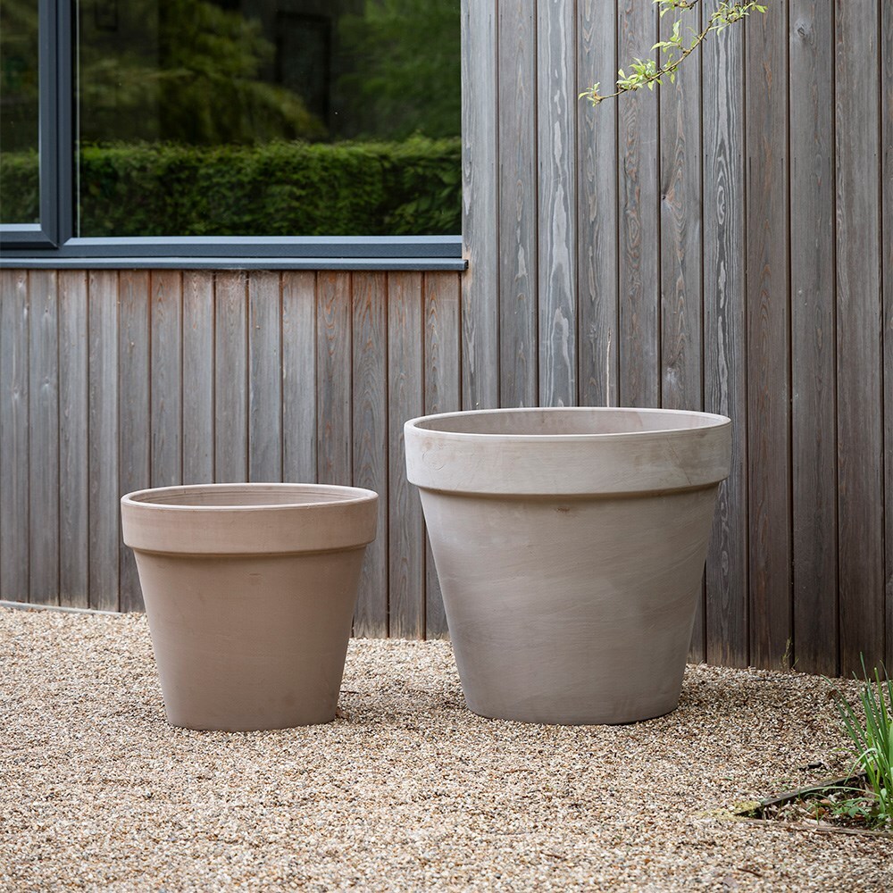 Magno terracotta pot - grey
