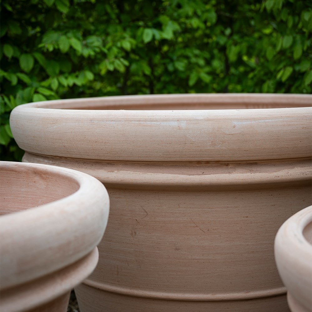 Tuscany extra large terracotta pot