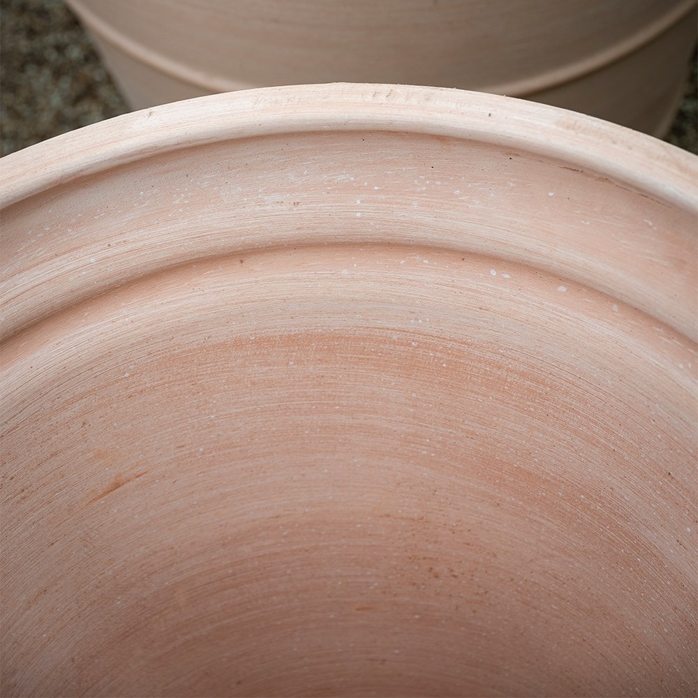 Tuscany extra large terracotta pot
