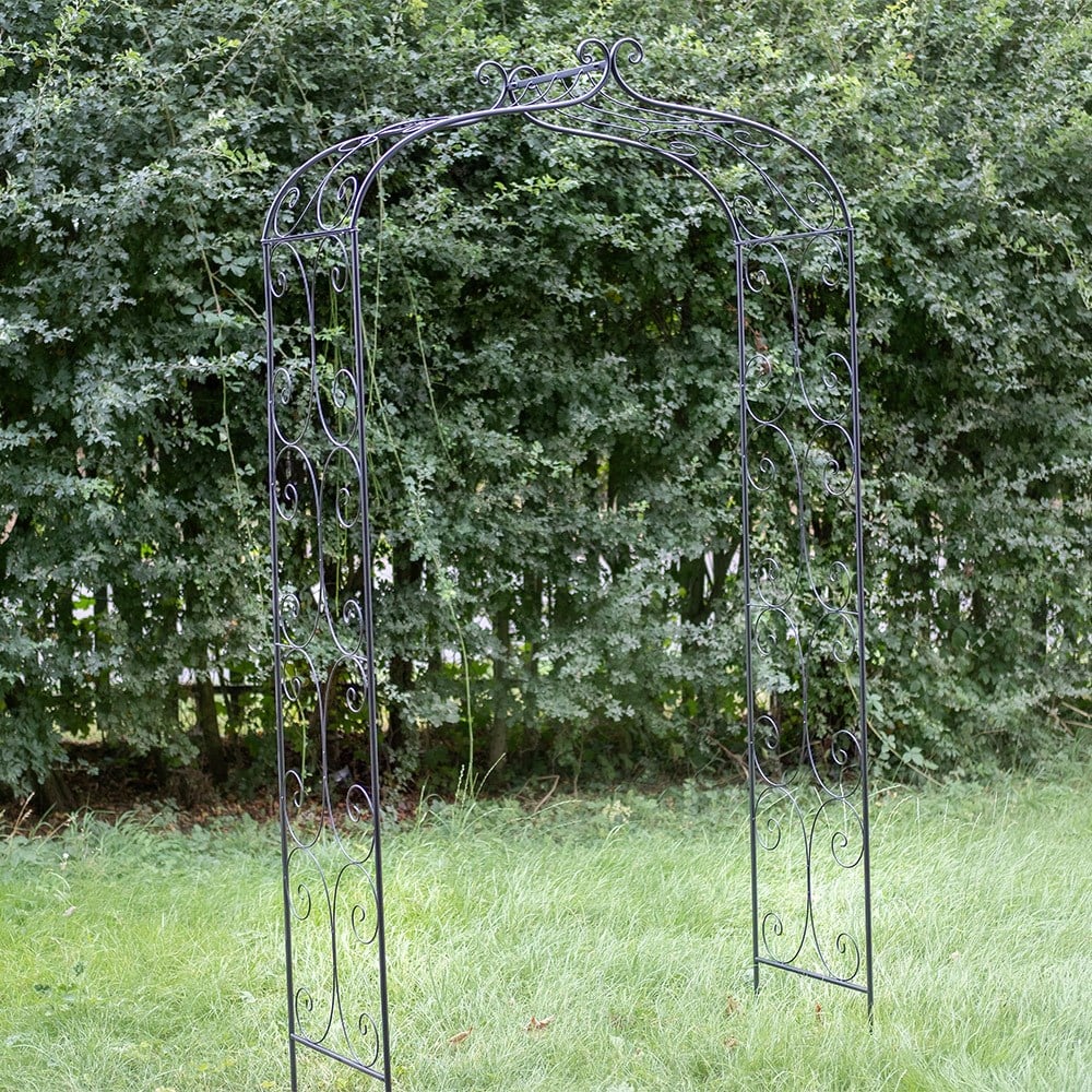 Traditional scroll arch - black