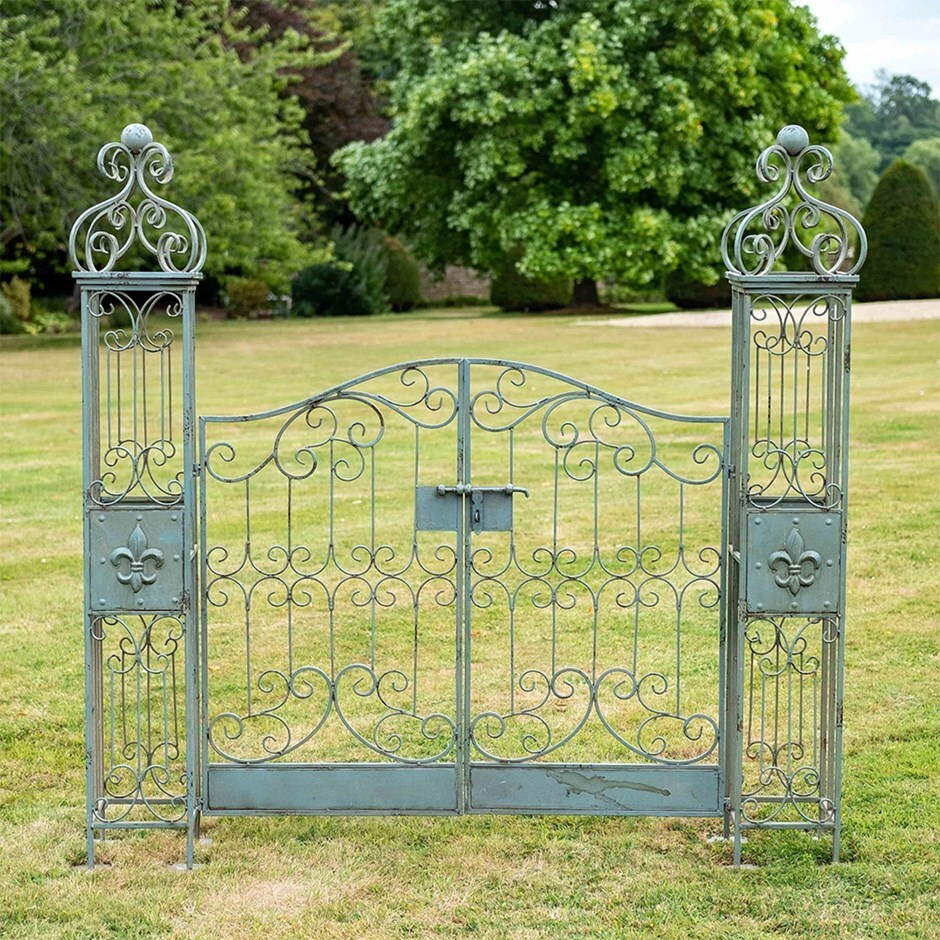Antique garden gate - verdigris