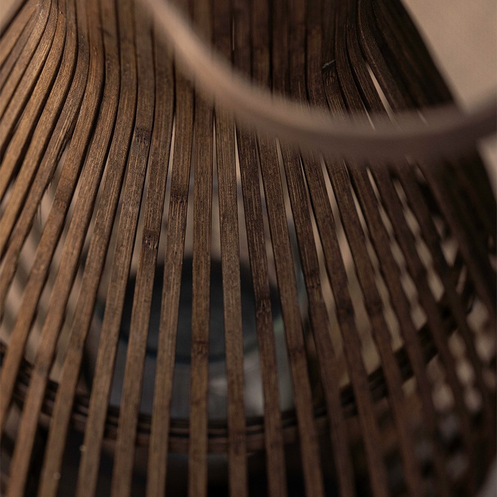 Tapered bamboo lantern with handle