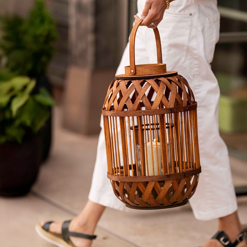 Bamboo lantern
