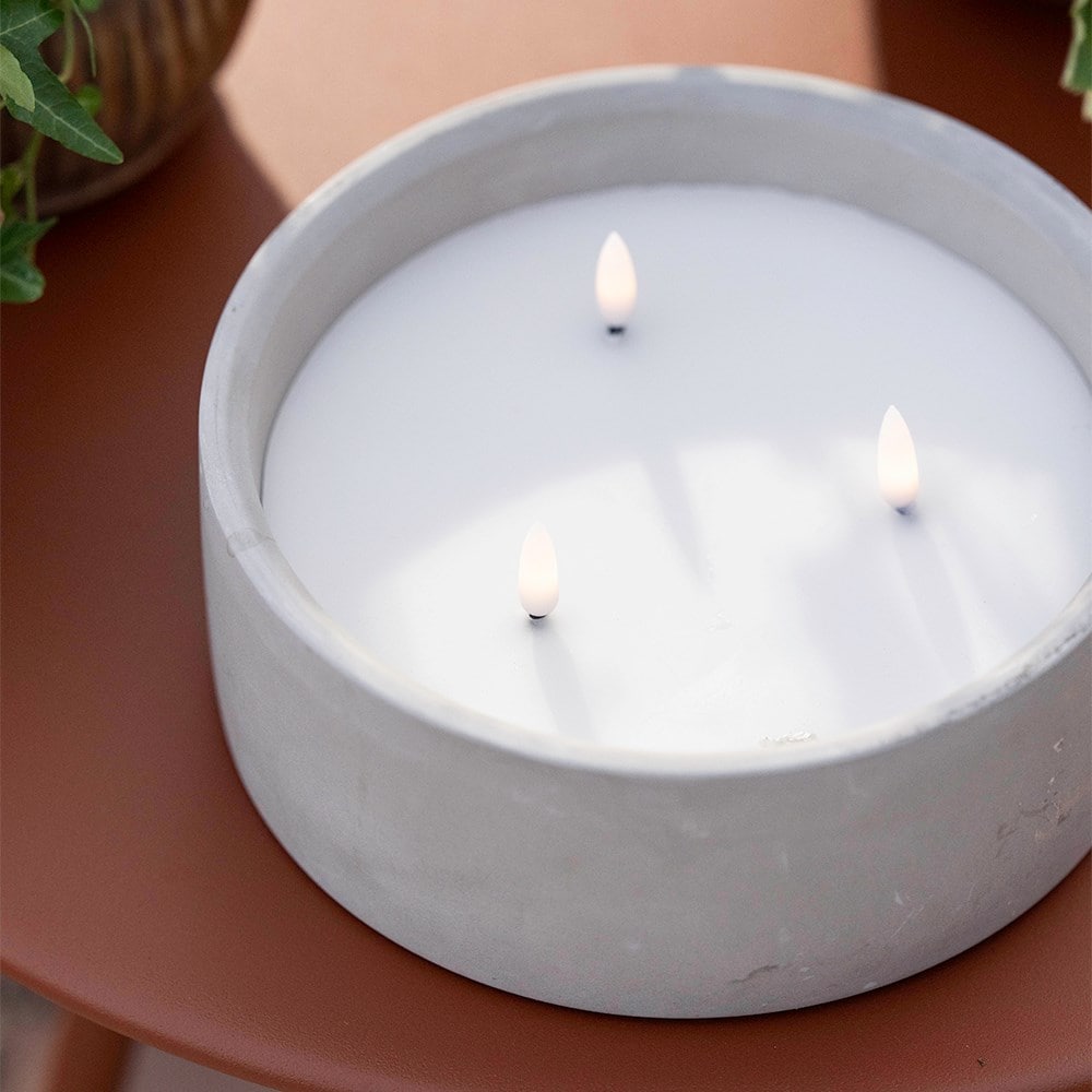 Concrete LED table candle