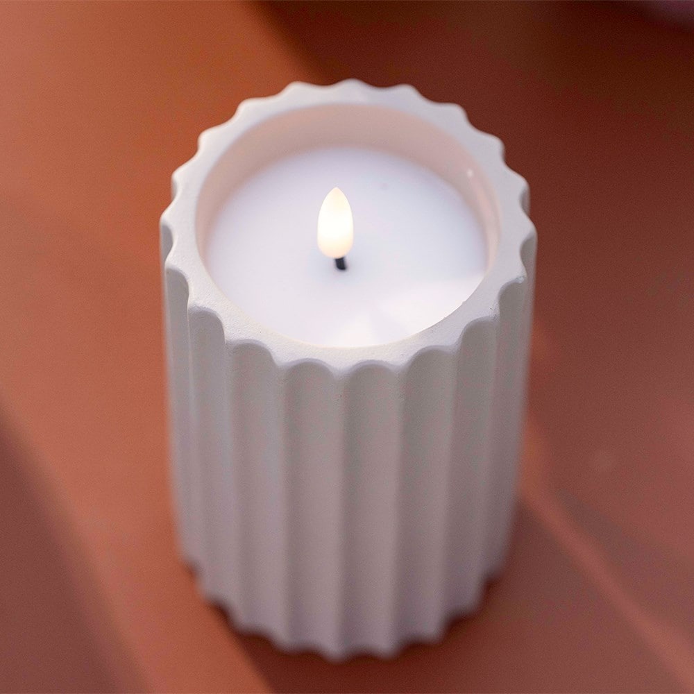 Ceramic ribbed LED candle - taupe