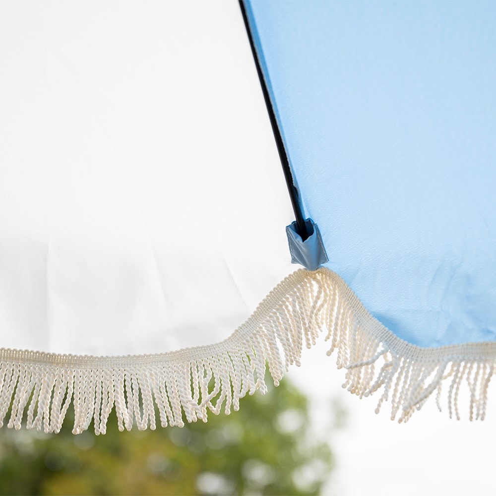 Tassel trim parasol blue and white