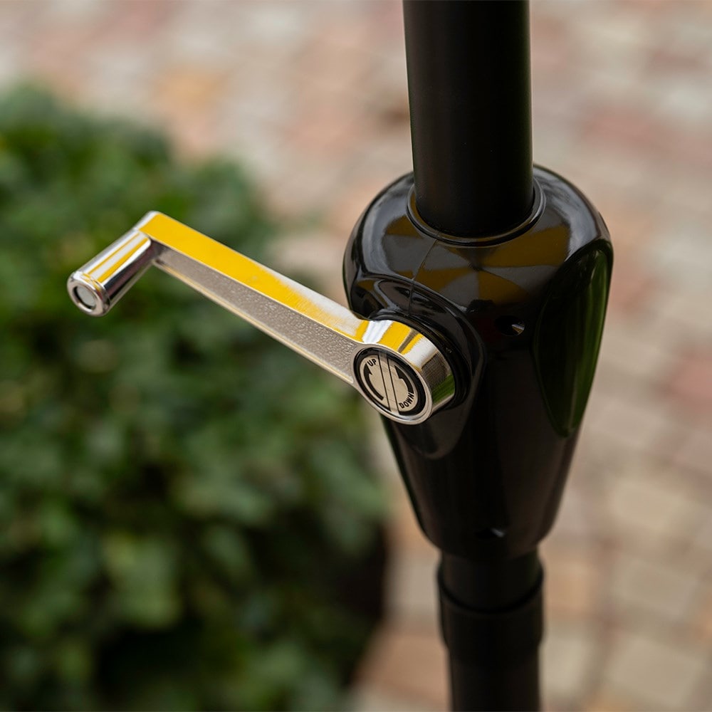 Tassel trim parasol - yellow and white