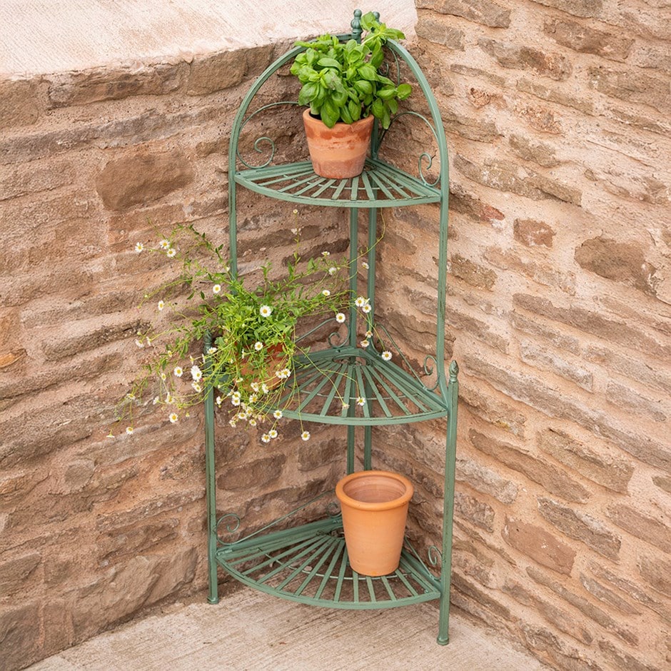 Scroll detail corner pot stand