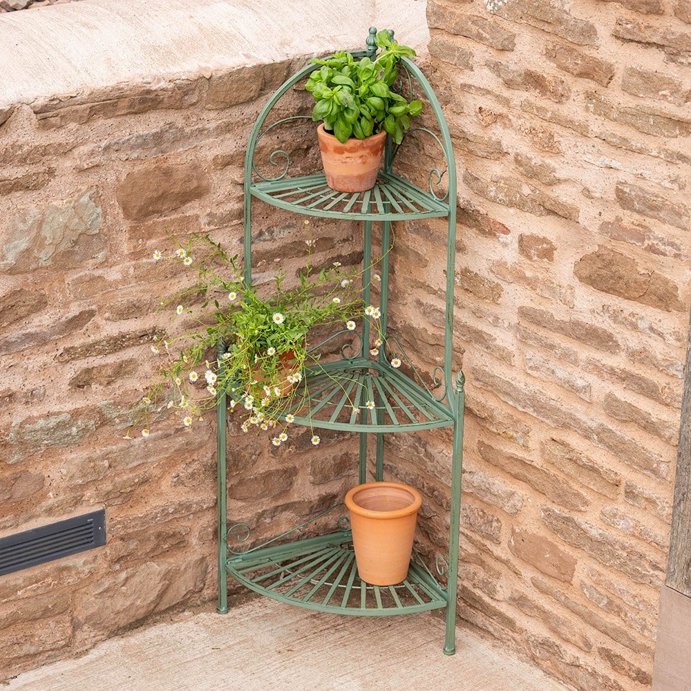 Scroll detail corner pot stand