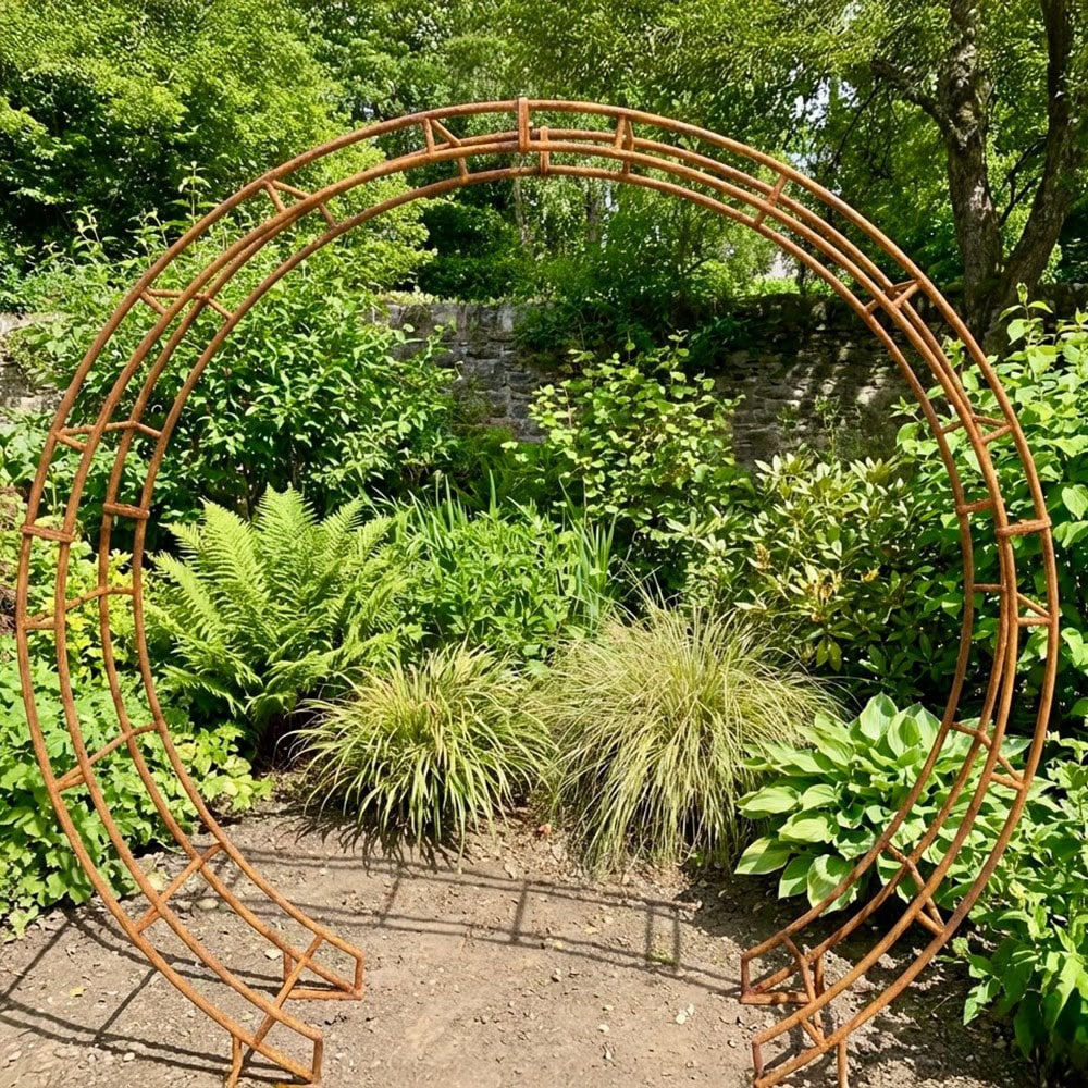 Round large moon garden arch - rust