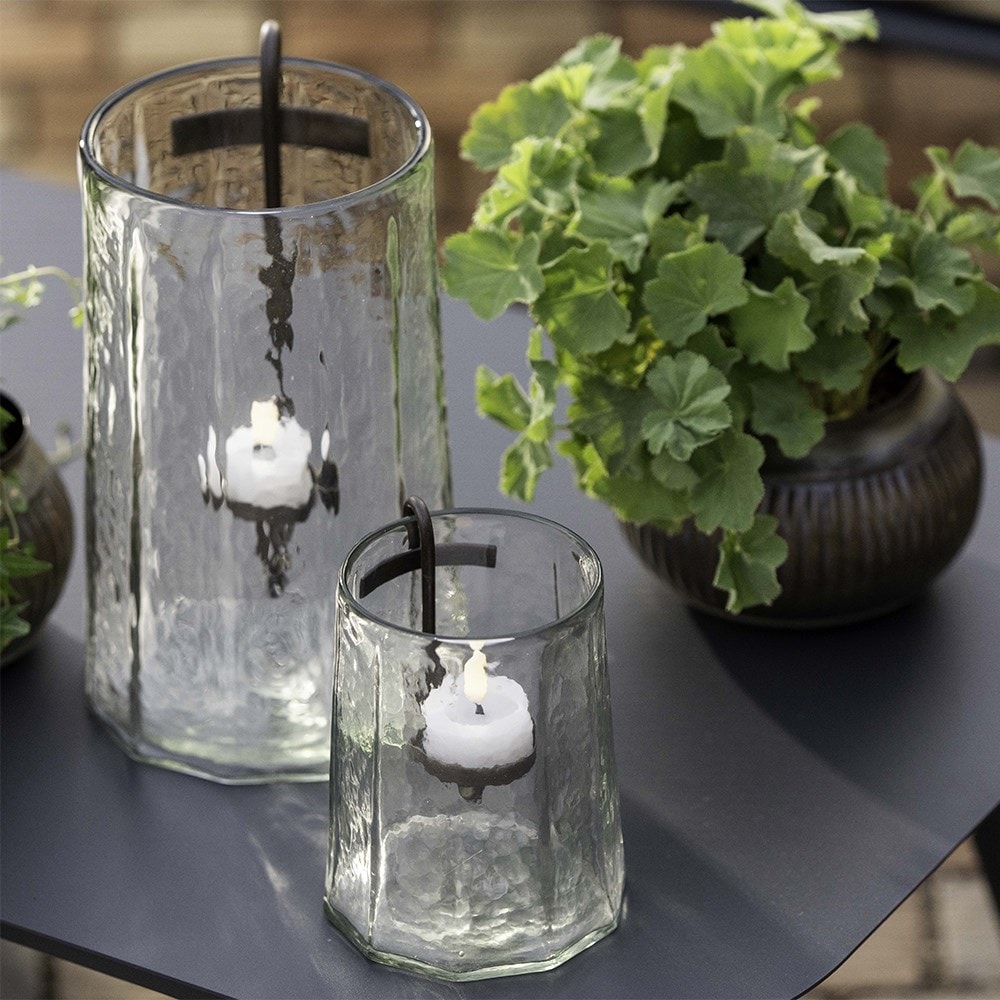 Glass hurricane lamp with tealight holder